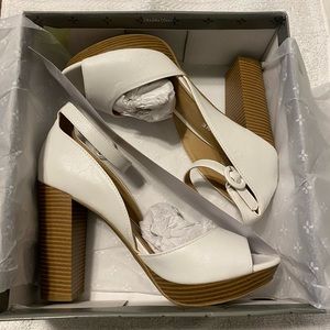 Sun + Stone Womens Reetap Ankle Strap Sandals White Buckle Platform Heels 9.5M
